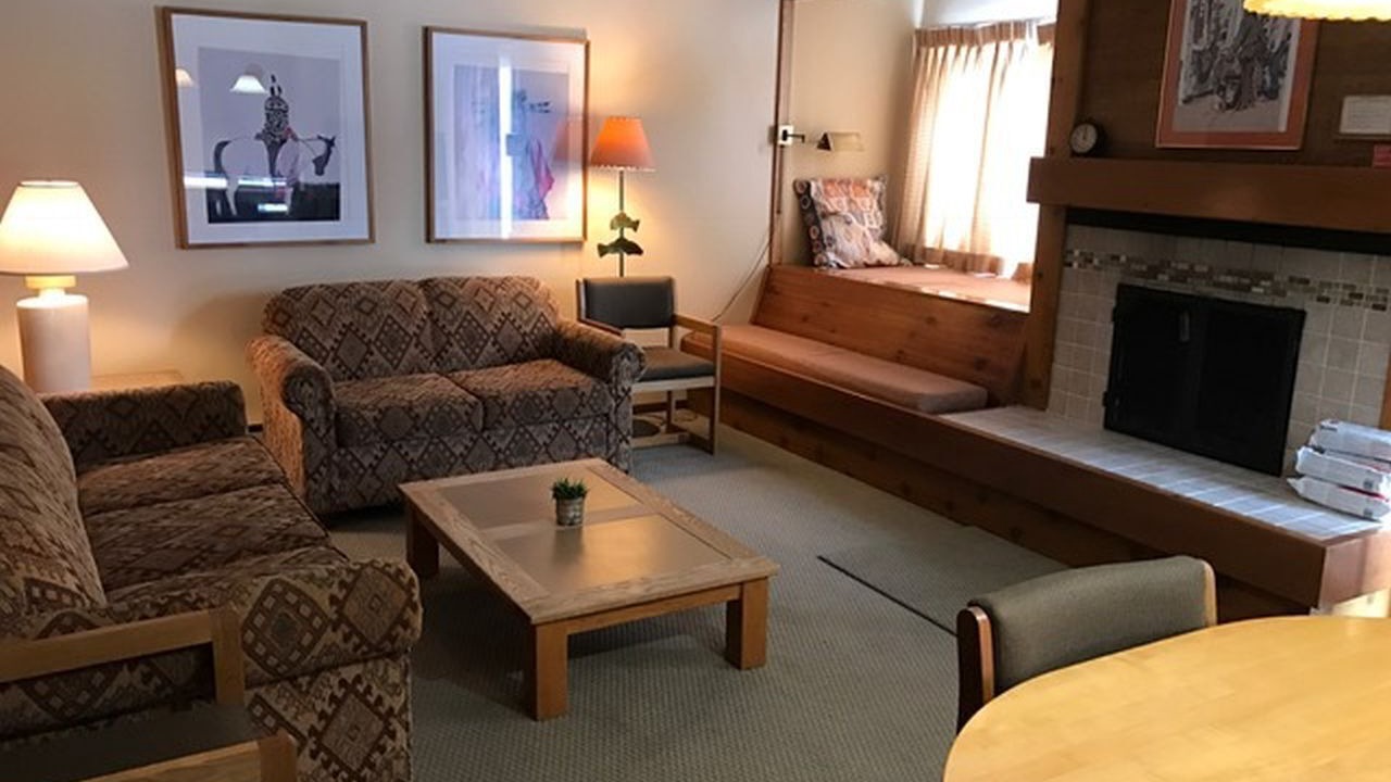 Photo of Livingroom in Teton Pines