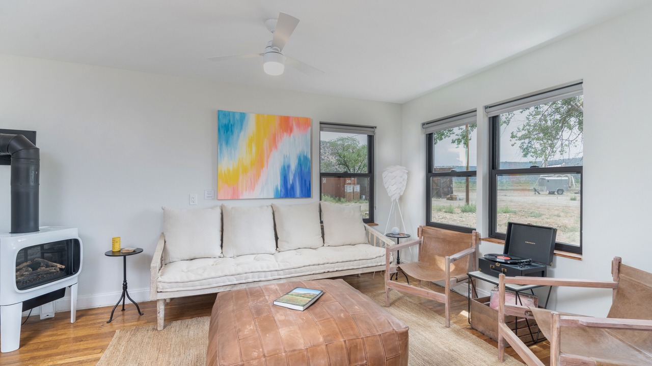 Photo of Livingroom in Naturita