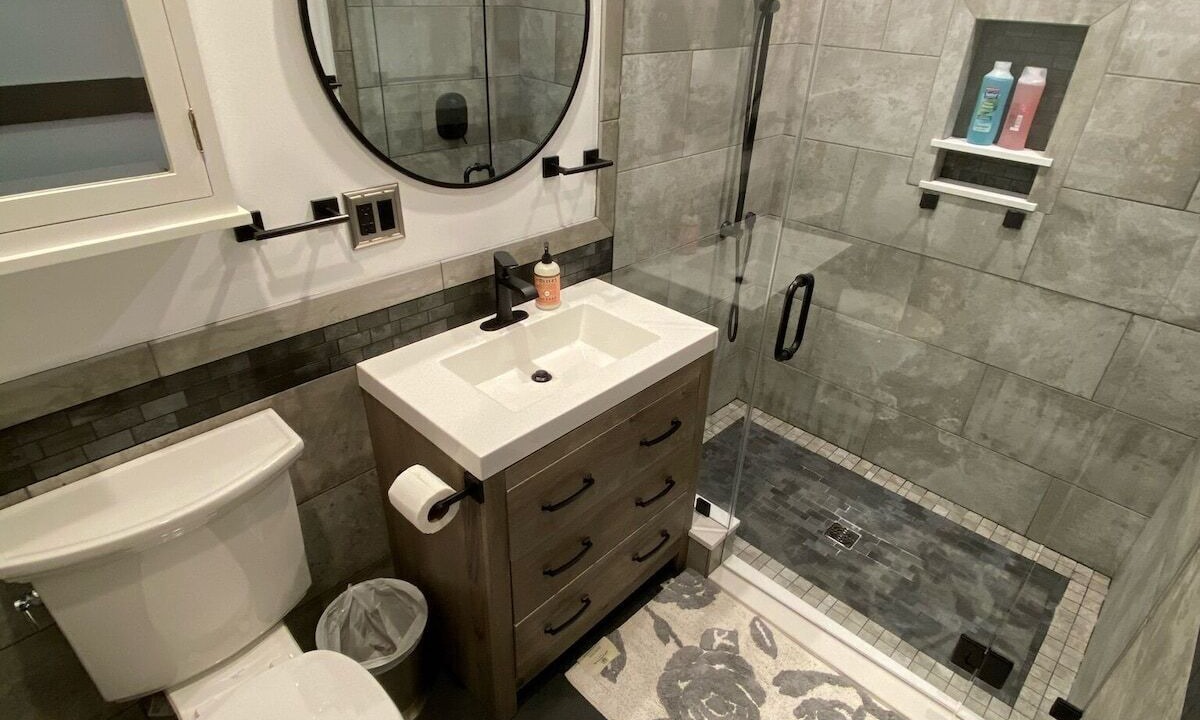 Photo of Bathroom in Alpine