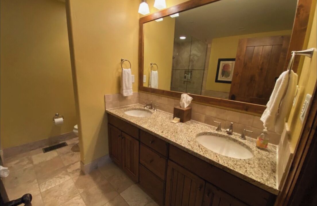 Photo of Bathroom in Spanish Peaks
