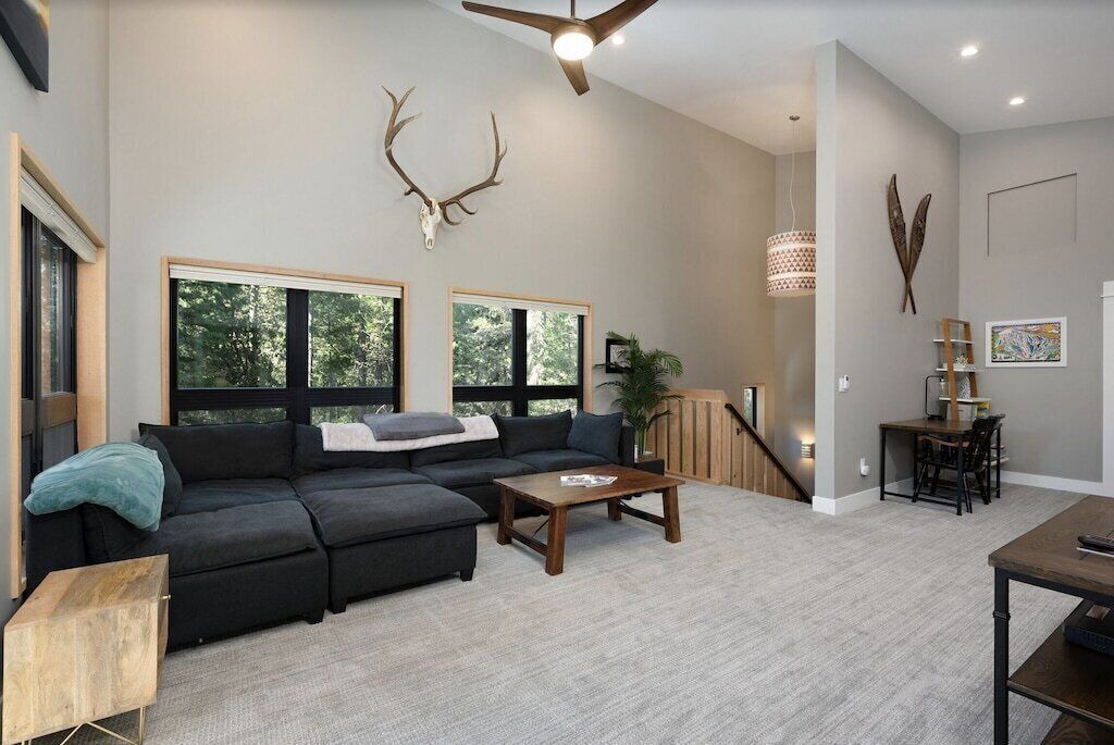 Photo of Livingroom in Bozeman
