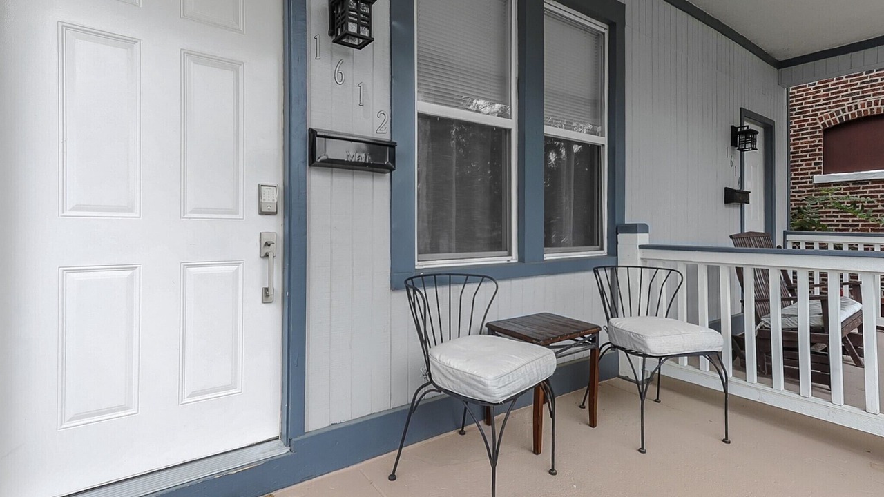 Photo of Patio Balcony in Franklin Park