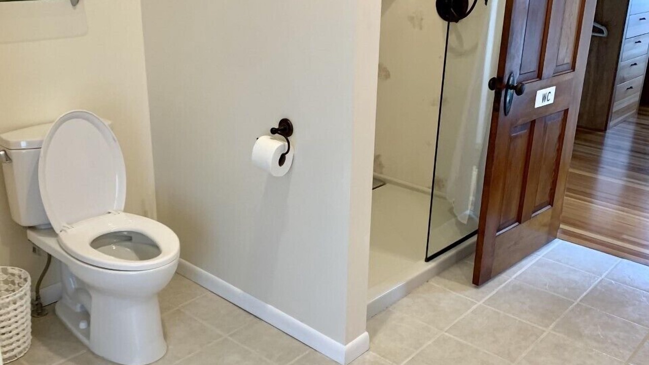 Photo of Bathroom in Mentor-on-the-Lake