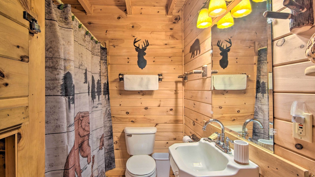 Photo of Bathroom in Foxfire Estates