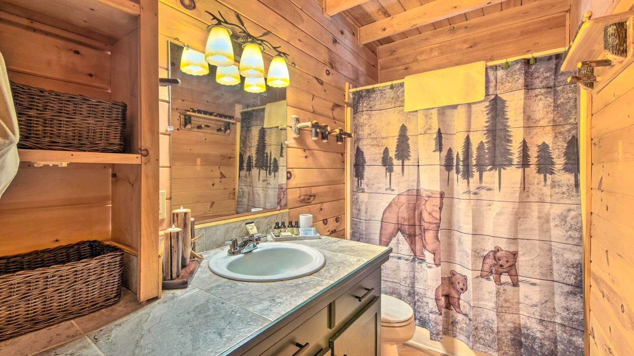 Photo of Bathroom in Foxfire Estates