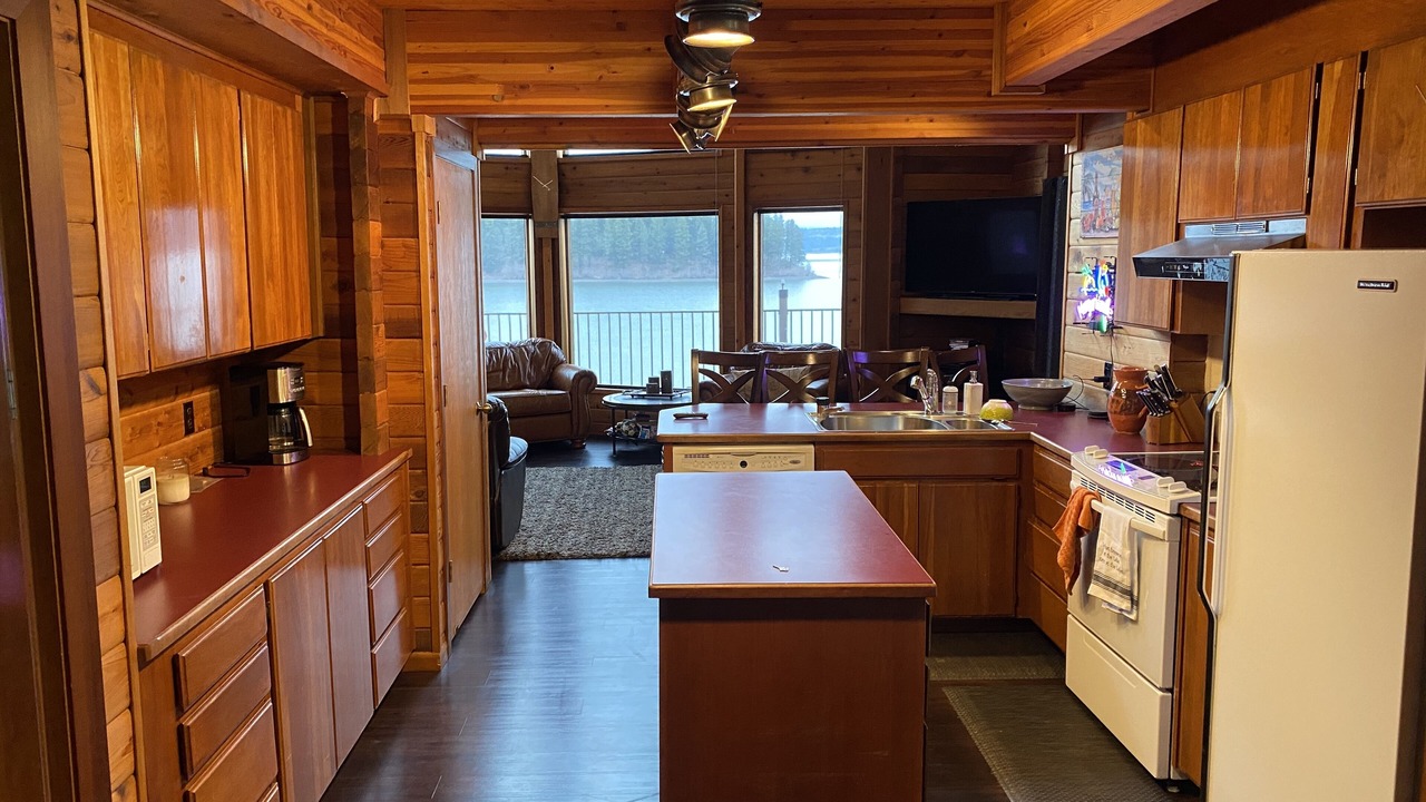 Photo of Kitchen in Carey Bay