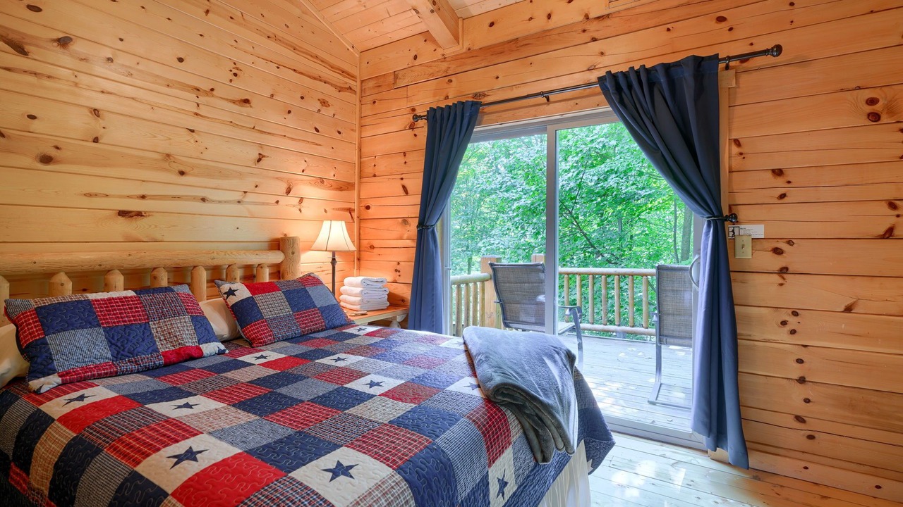 Photo of Bedroom in Rockbridge