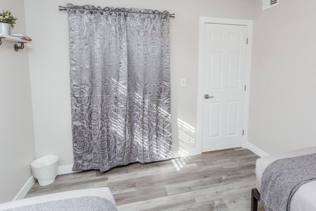 Photo of Bedroom in Weinland Park