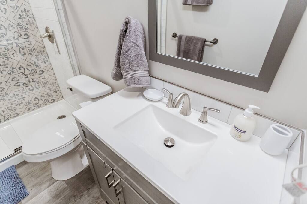 Photo of Bathroom in Weinland Park