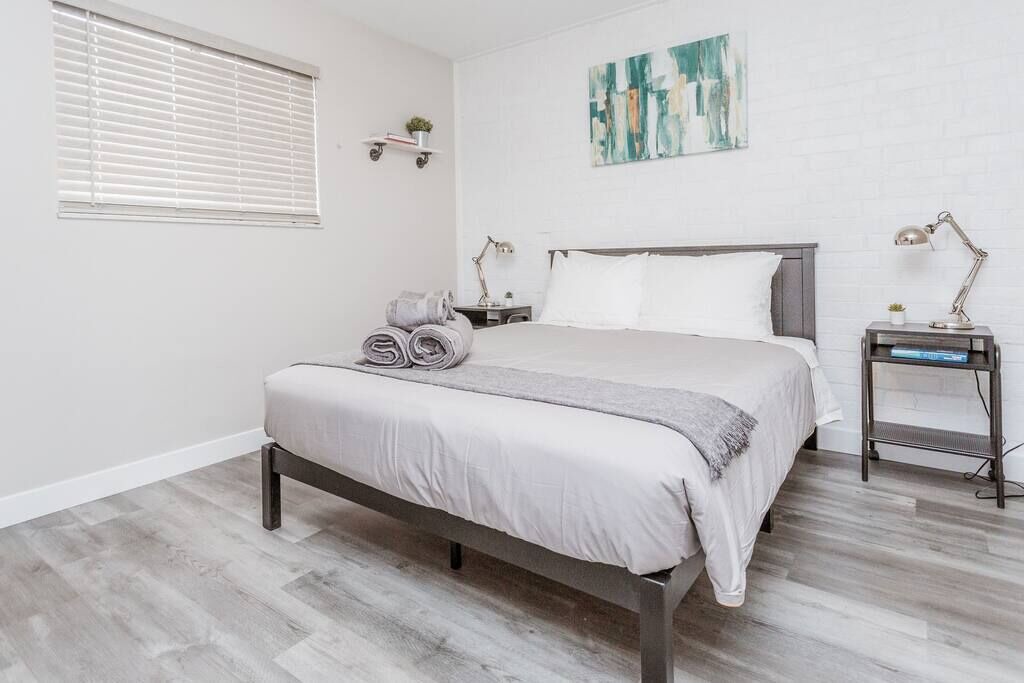 Photo of Bedroom in Weinland Park