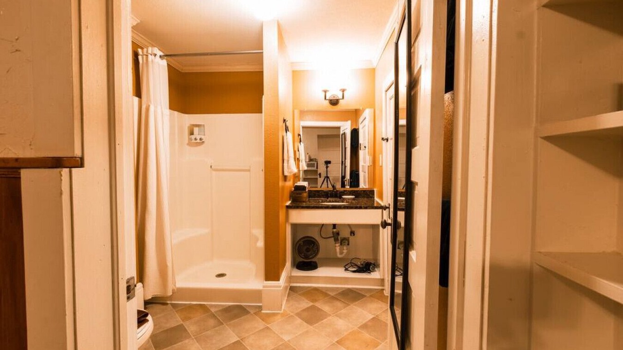 Photo of Bathroom in Centennial