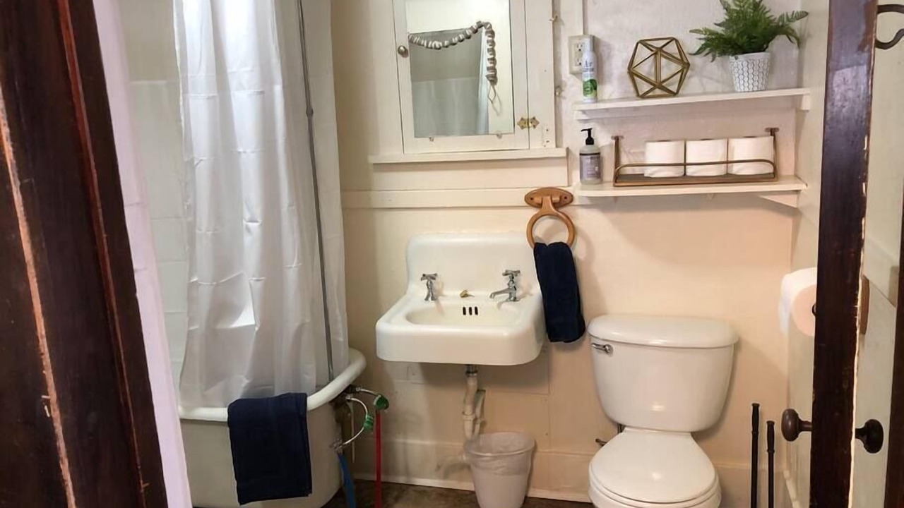 Photo of Bathroom in Cheyenne