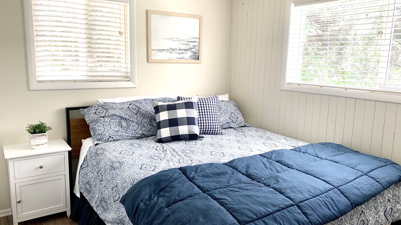 Photo of Bedroom in Eagle