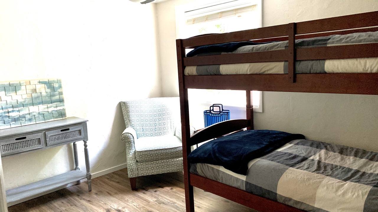 Photo of Bedroom in Eagle