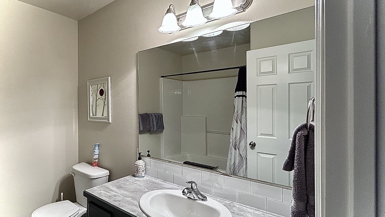 Photo of Bathroom in Donnelly