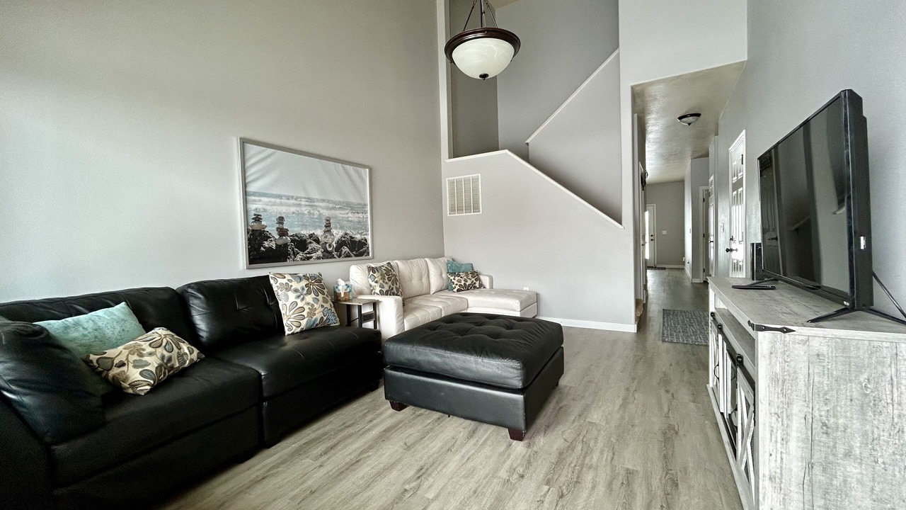 Photo of Livingroom in Donnelly