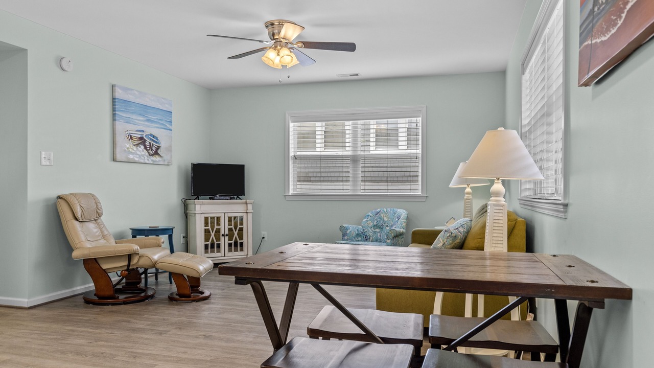 Photo of Bedroom in Atlantic Beach