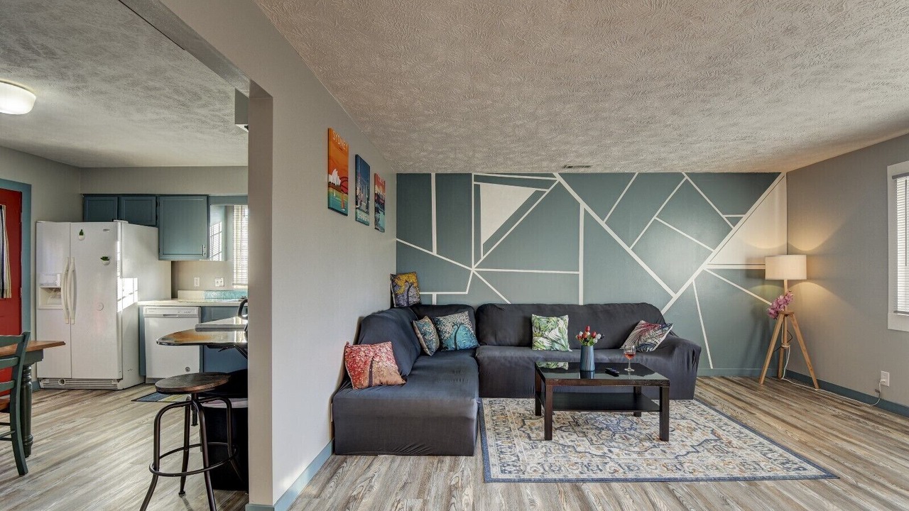 Photo of Livingroom in Council Bluffs