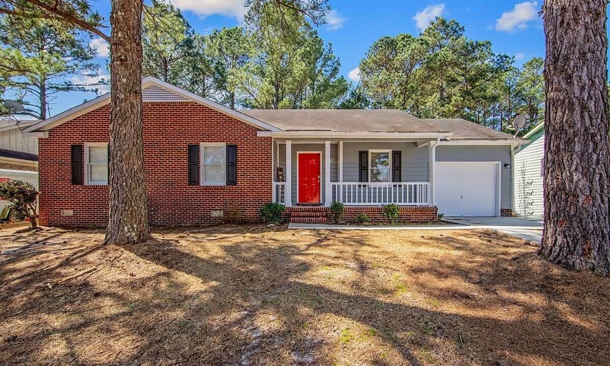 Photo of Outdoor in Fayetteville