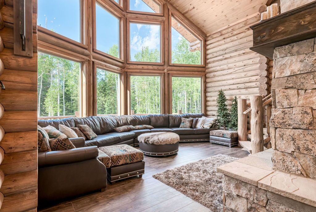 Photo of Livingroom in Timber Lakes
