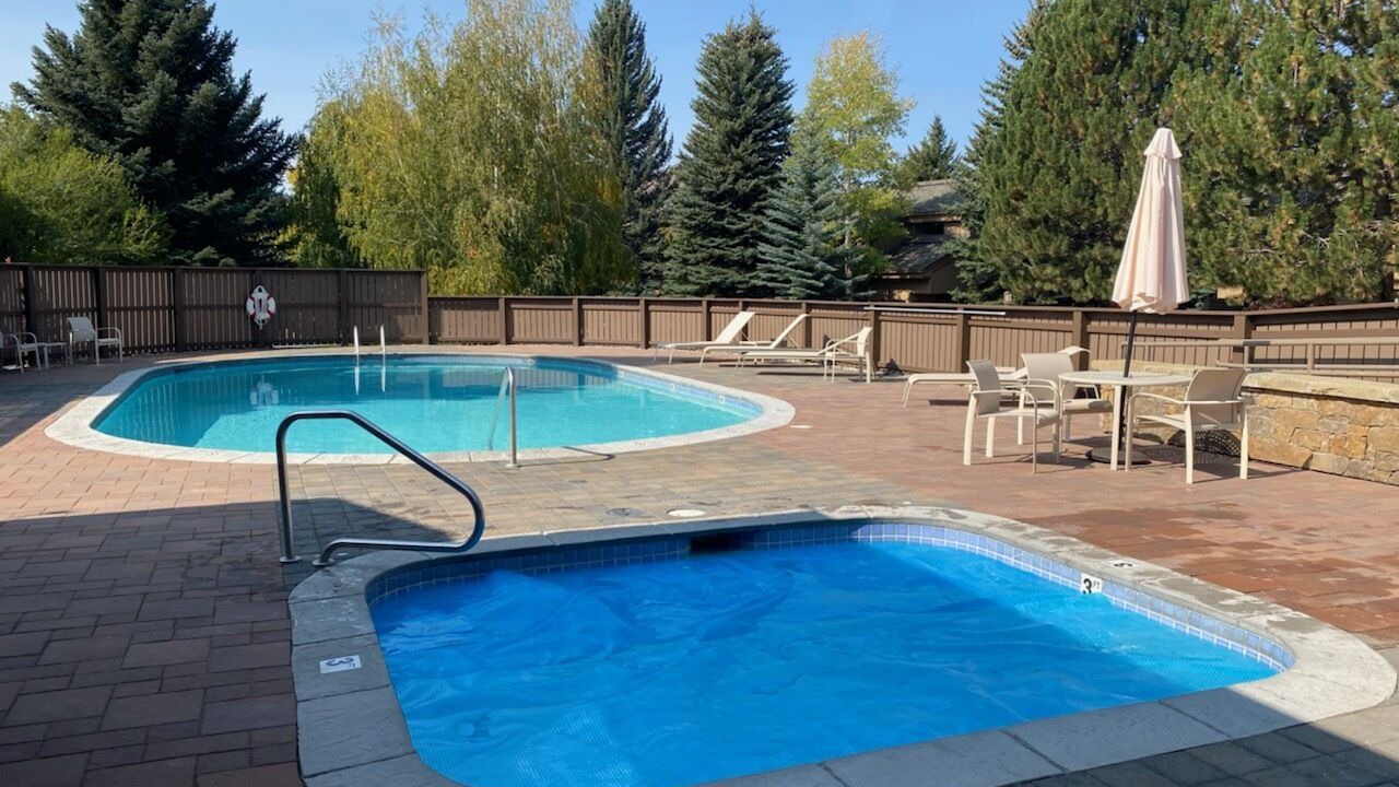 Photo of Outdoor in Elkhorn