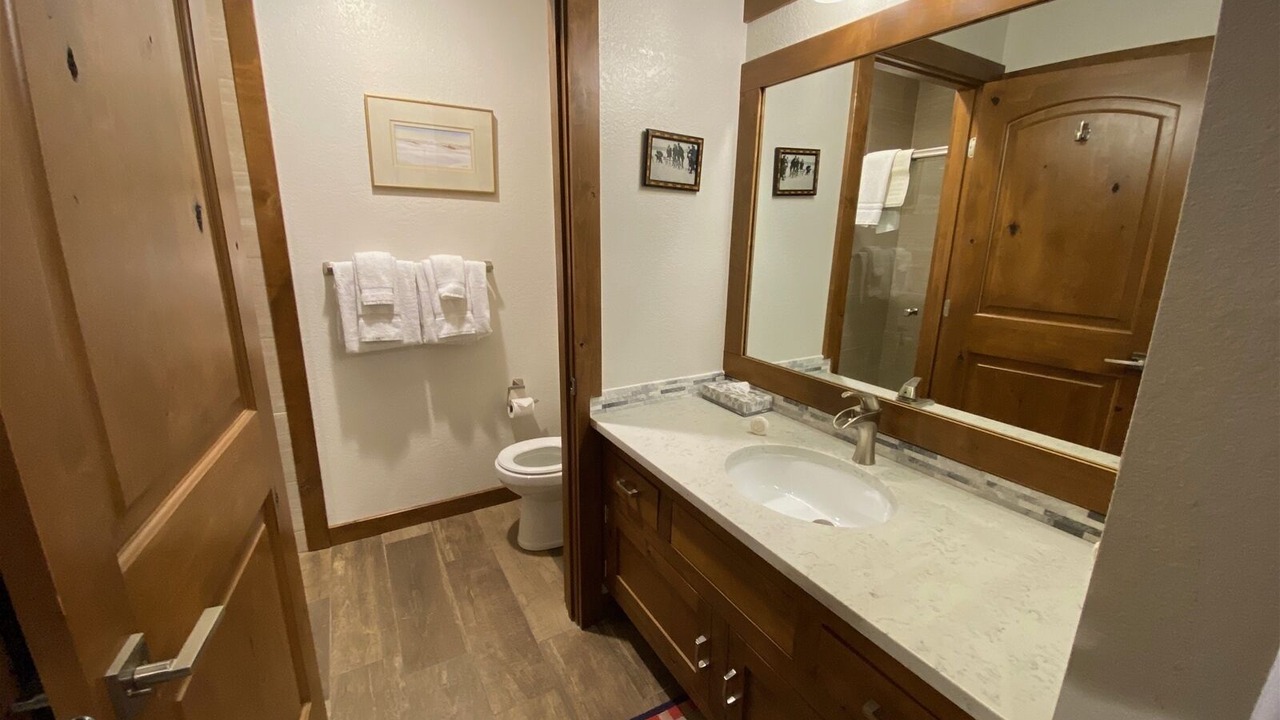 Photo of Bathroom in Elkhorn
