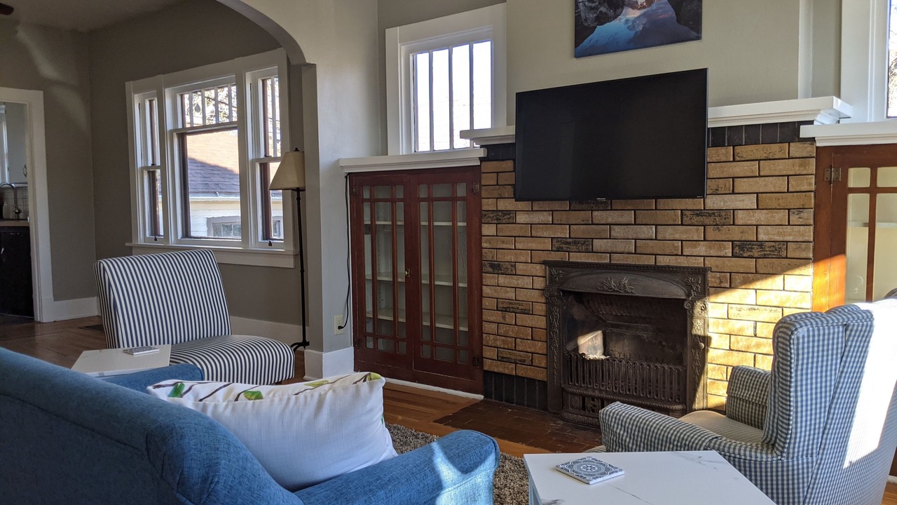 Photo of Livingroom in Laramie