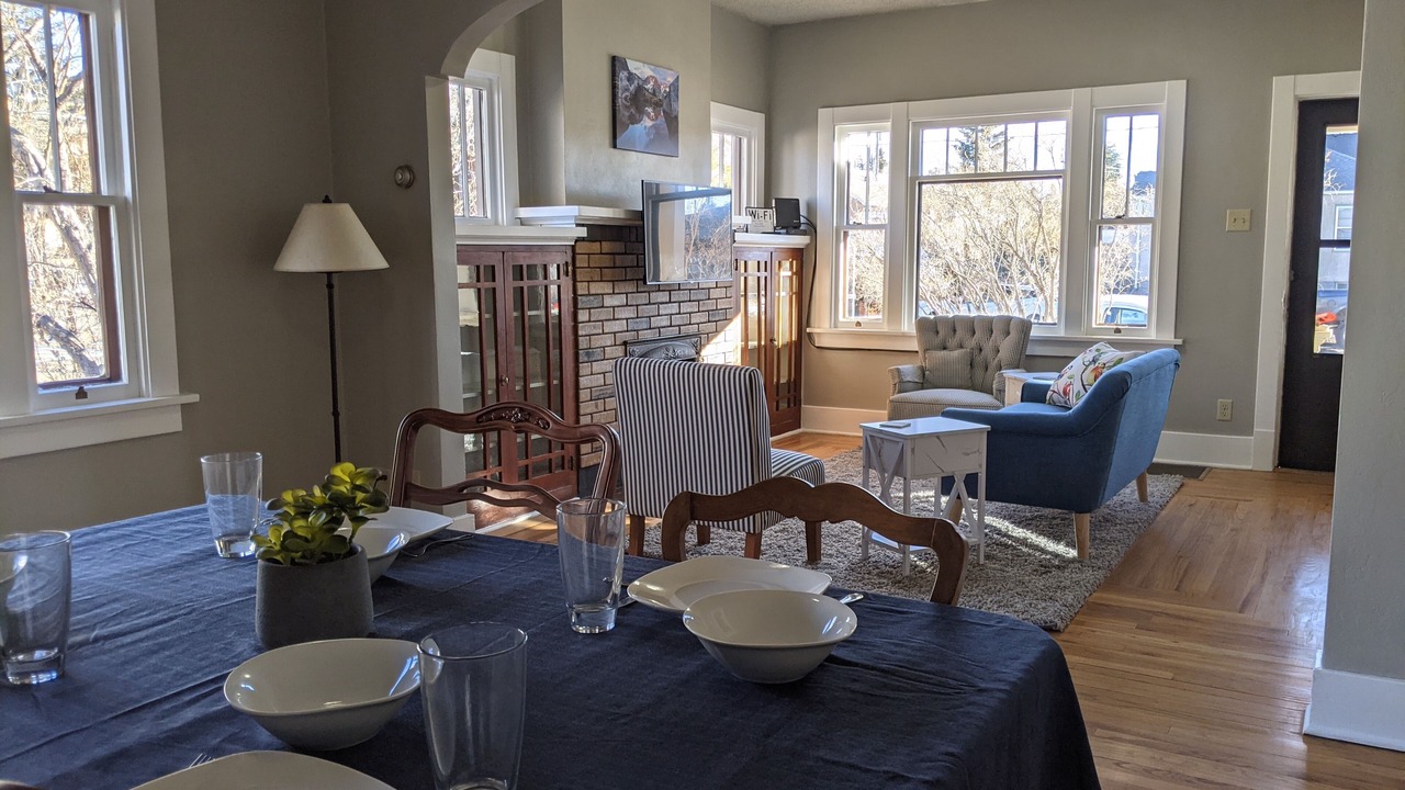 Photo of Livingroom in Laramie