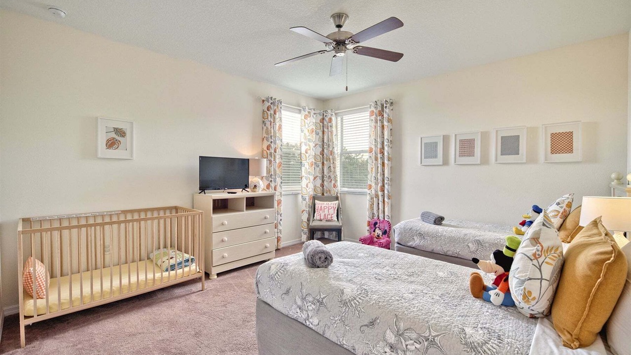 Photo of Bedroom in Watersong