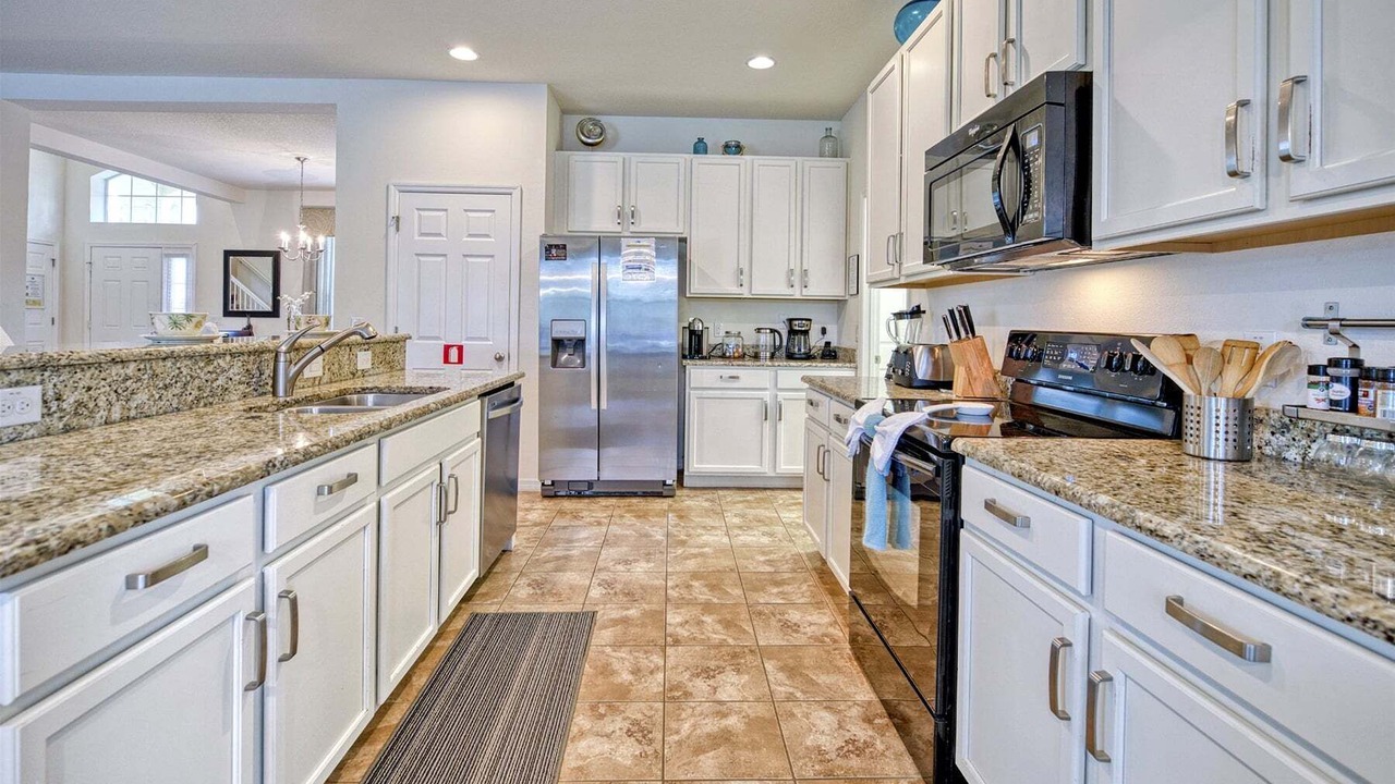 Photo of Kitchen in Watersong