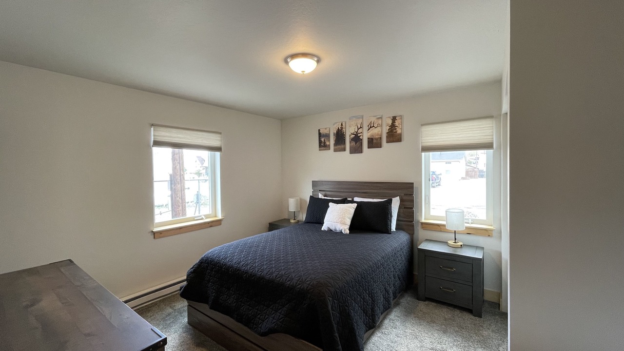 Photo of Bedroom in Gardiner