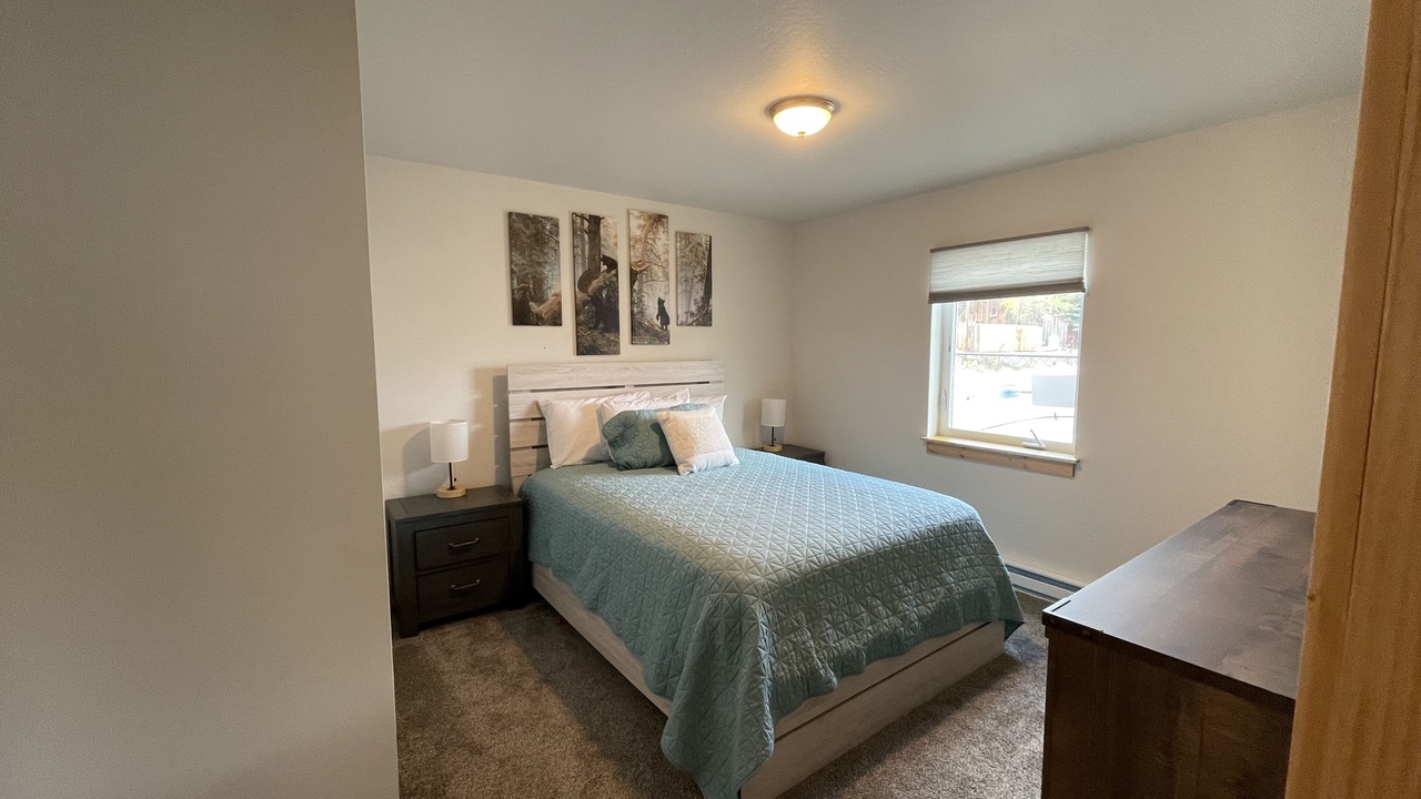 Photo of Bedroom in Gardiner