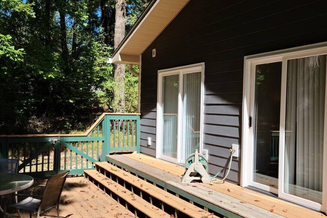 Photo of Patio Balcony in Helmsburg