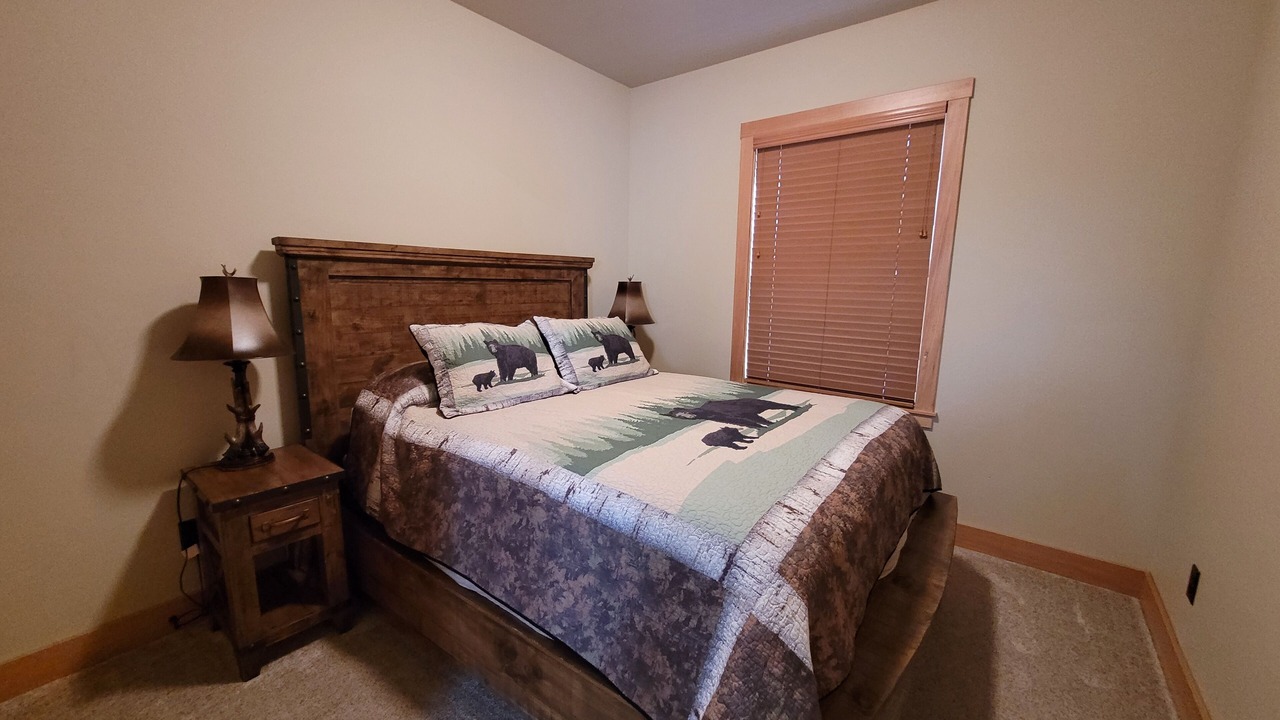 Photo of Bedroom in Gardiner