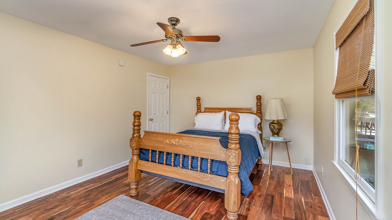 Photo of Bedroom in Columbia