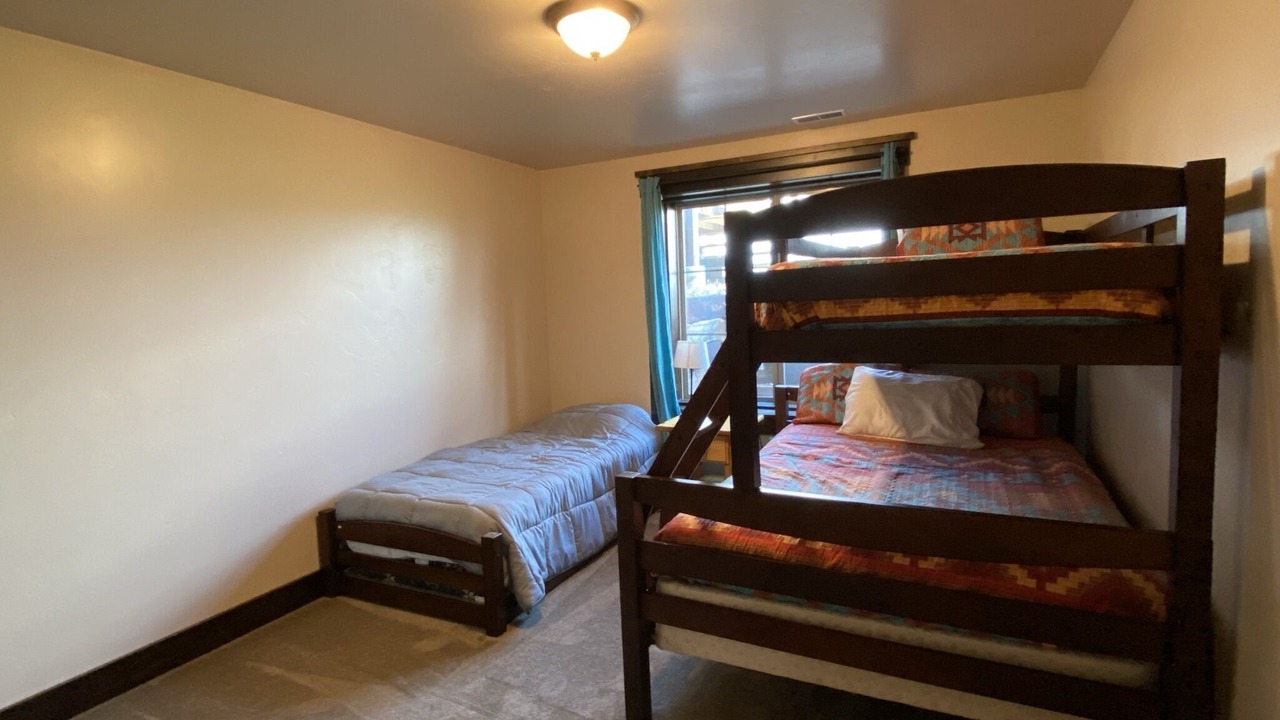 Photo of Bedroom in Leigh Creek Estates
