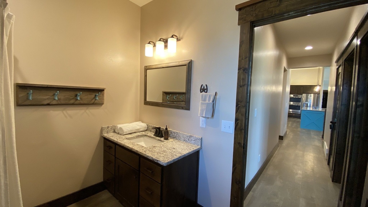 Photo of Bathroom in Leigh Creek Estates