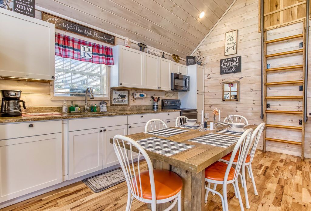 Photo of Kitchen in Smoky Mountains
