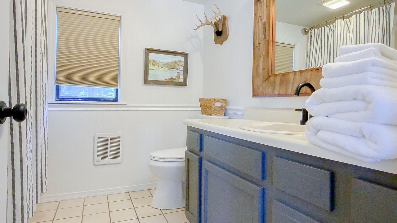 Photo of Bathroom in Cotter