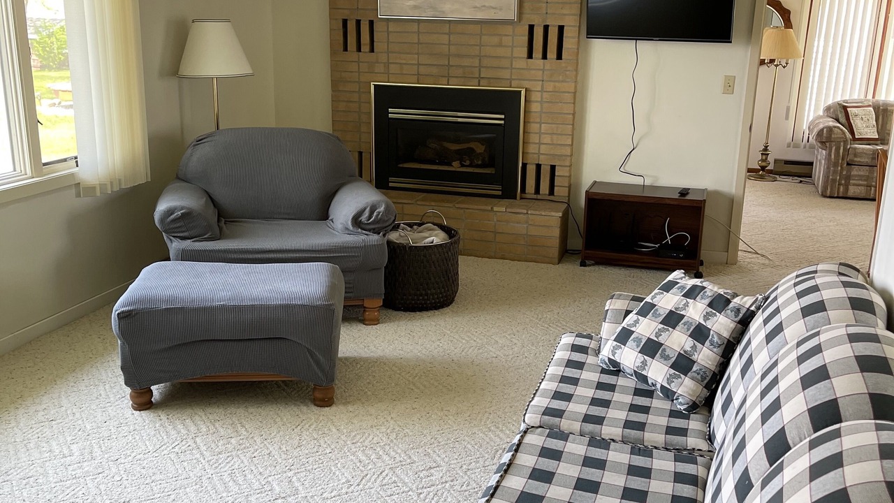 Photo of Livingroom in Pelican Rapids