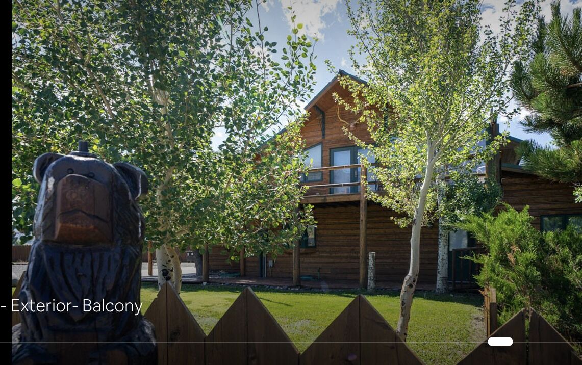 Photo of Outdoor in Wapiti