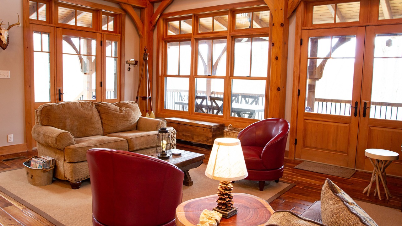 Photo of Livingroom in Cub Run