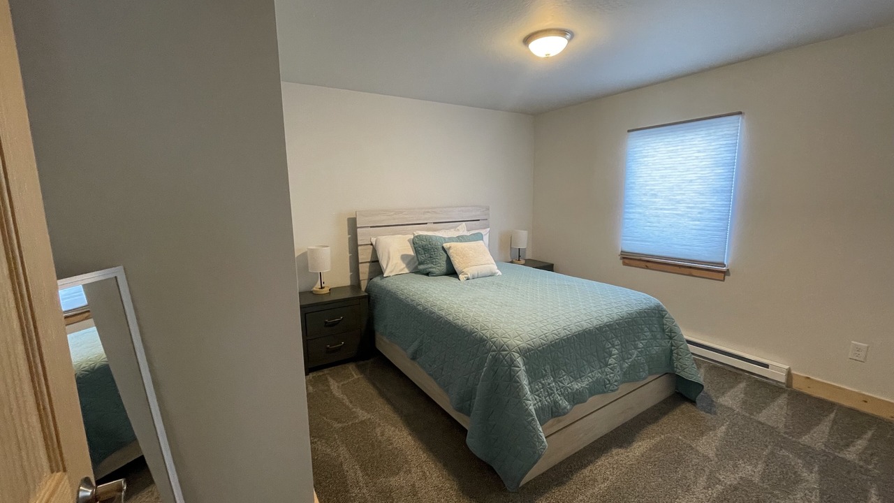 Photo of Bedroom in Gardiner
