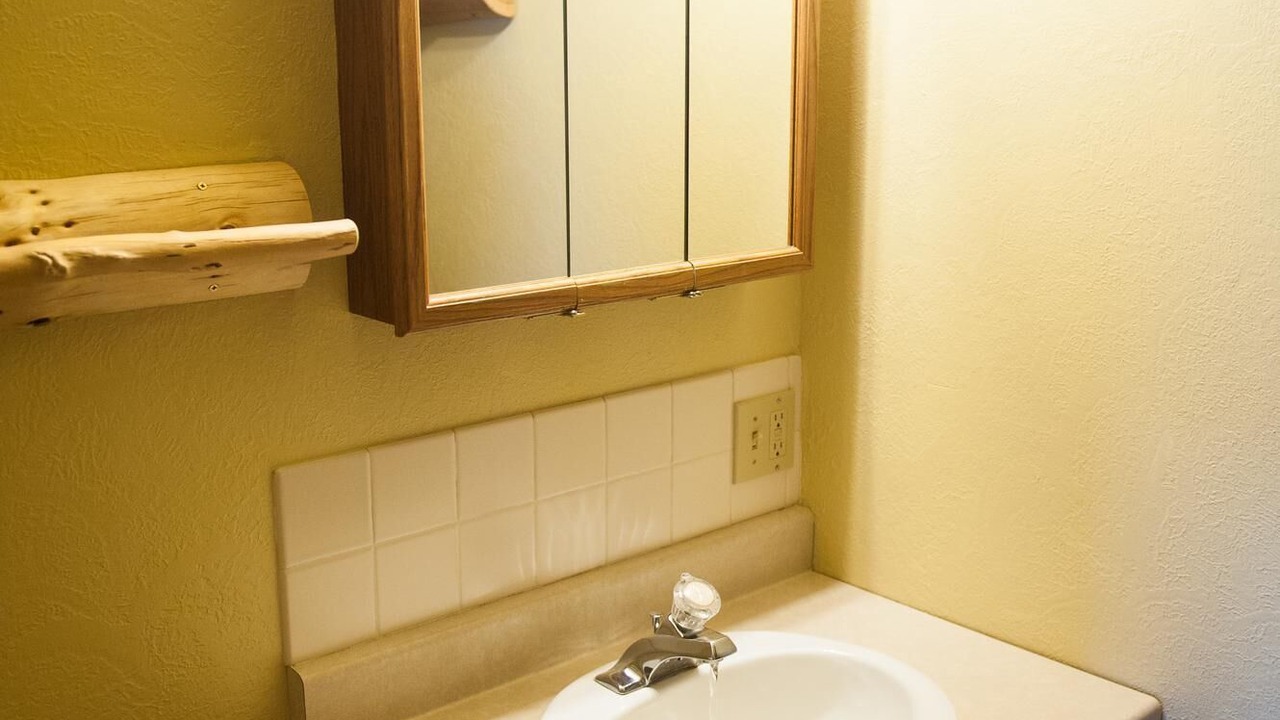 Photo of Bathroom in Emigrant