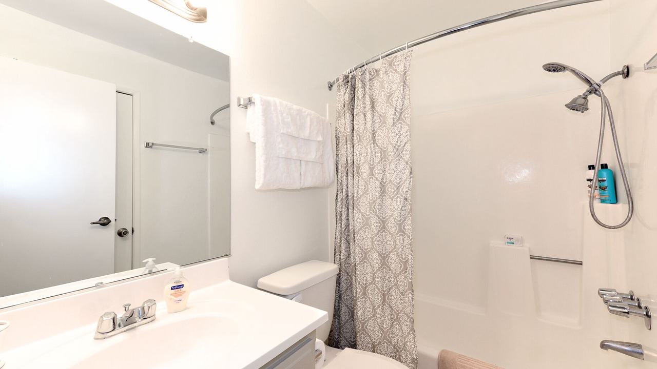 Photo of Bathroom in Palms