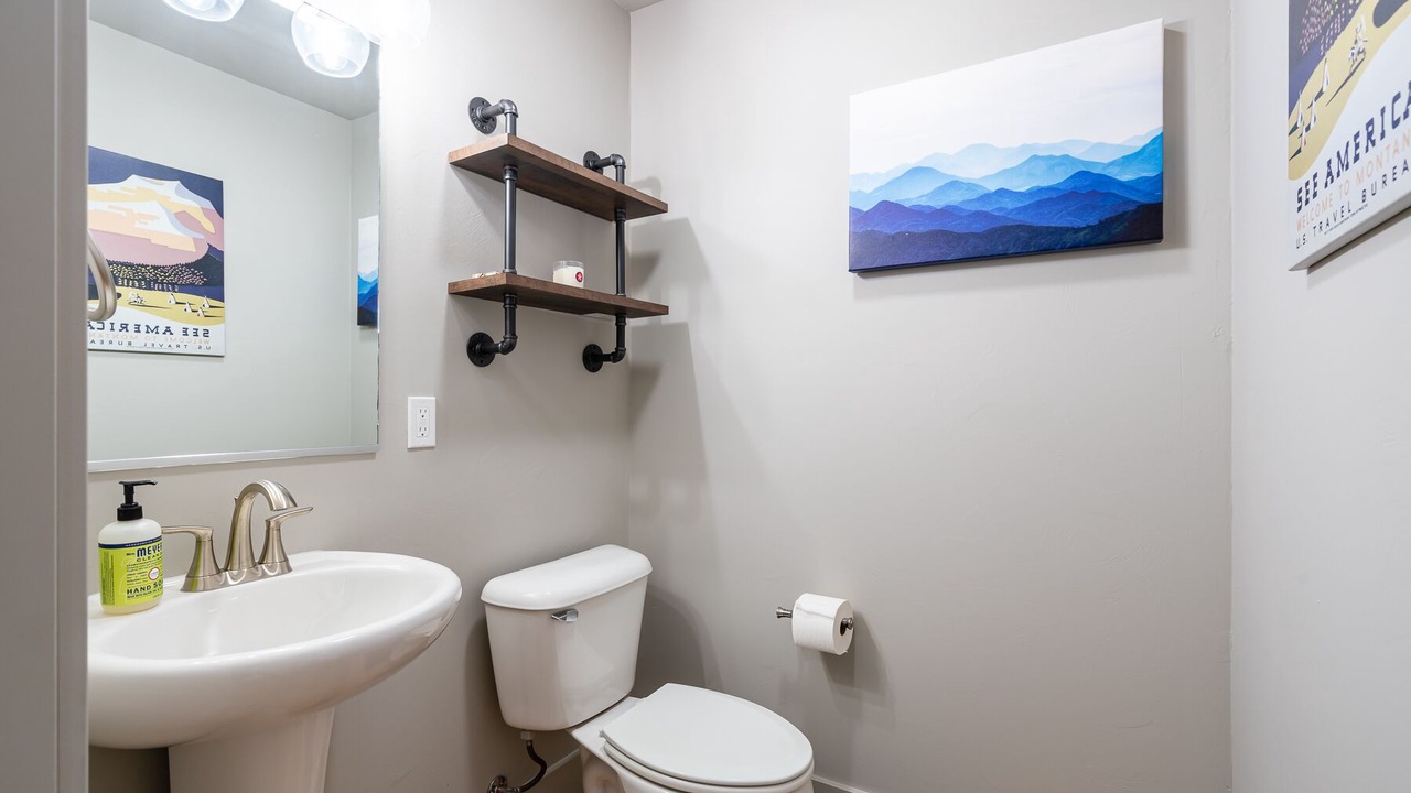 Photo of Bathroom in Four Corners