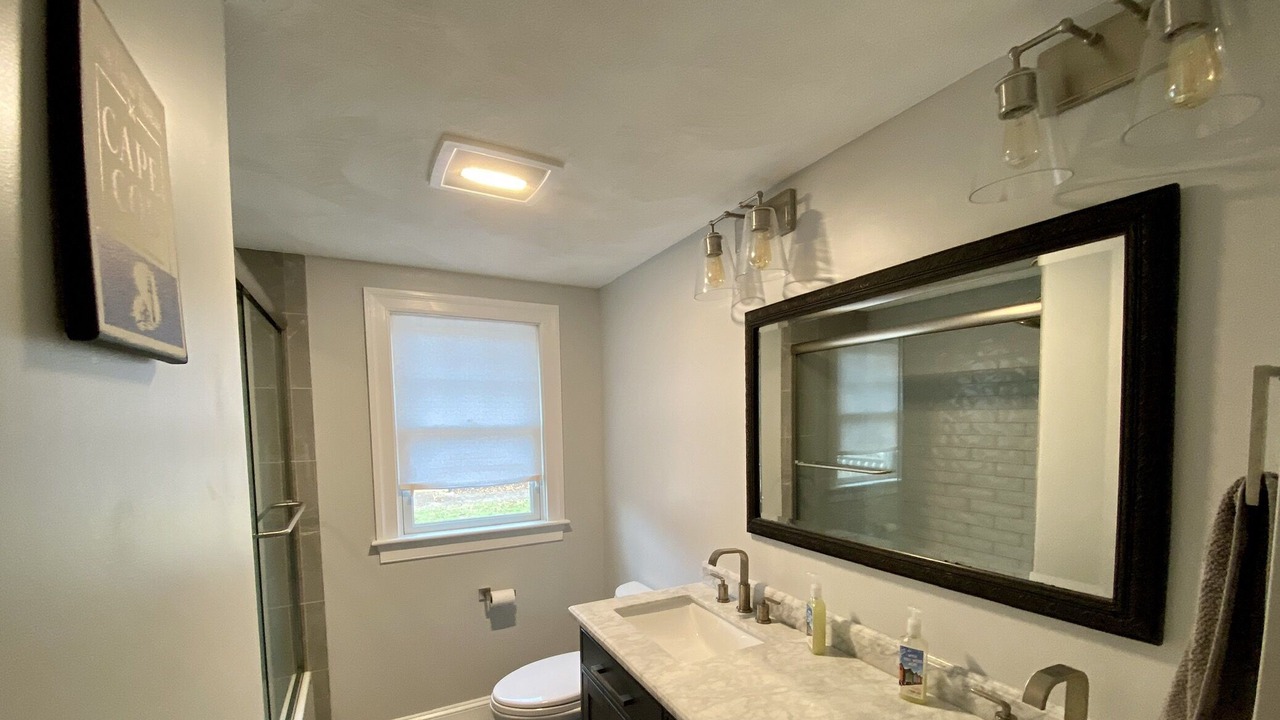 Photo of Bathroom in Popponesset