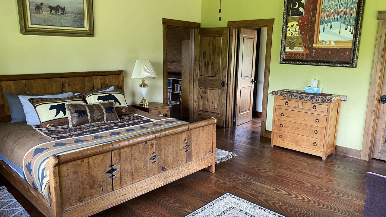 Photo of Bedroom in Polebridge