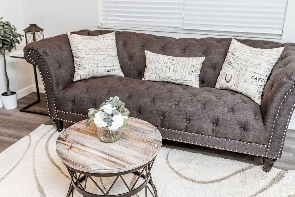 Photo of Livingroom in University District