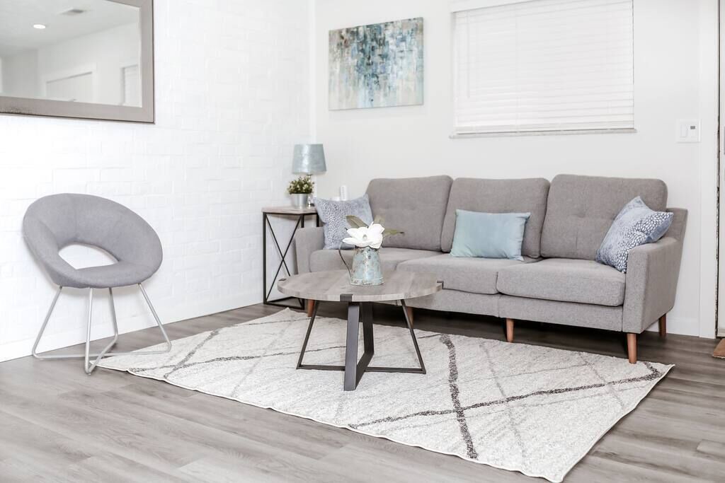 Photo of Livingroom in University District